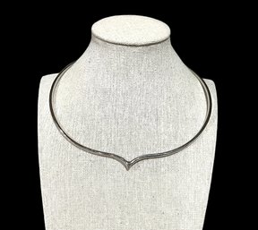 Stylish V Shaped Shiny Choker Necklace