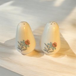 Steubenville Fairlane Salt/pepper Shakers