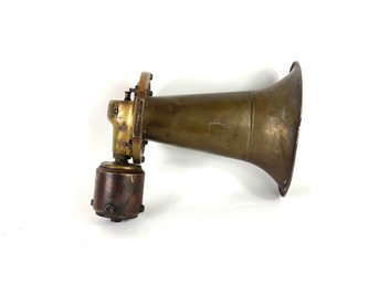 Klaxton Horn