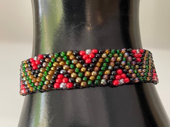 Very Pretty Beaded Bracelet