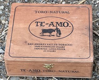 Te-Amo Cigar Box