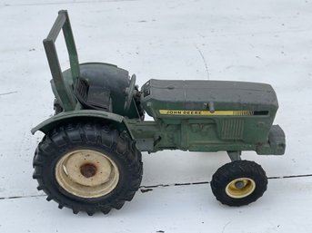 Vintage Toy John Deere Metal Tractor