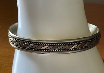 Pretty Two Toned Vintage Cuff Brace