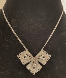 Vintage Silvertone And Rhinestone Necklace