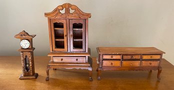 Dollhouse Furniture