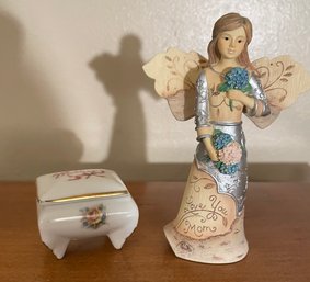 Pair Of Mom Trinkets