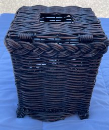 Wicker Basket Tissue Holder