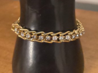 Pretty Gold Tone Bracelet