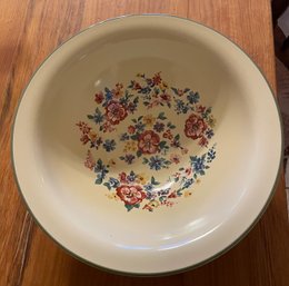 Beautiful Longaberger Spring Fresh Serving Bowl