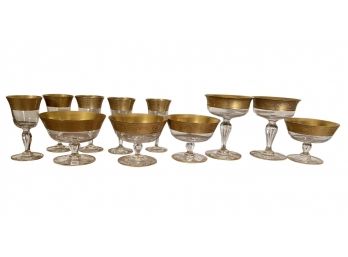 Absolutely Beautiful Mid Century Gold Encrusted Glassware