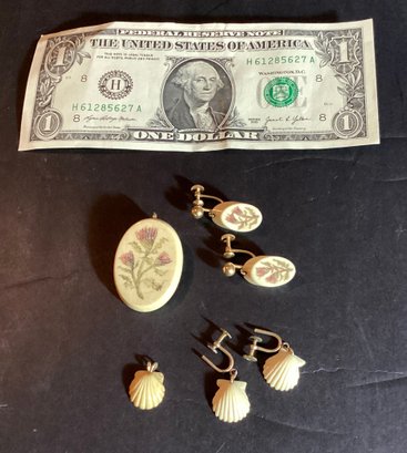 Small Collection Of Scrimshaw And Bone Jewelry