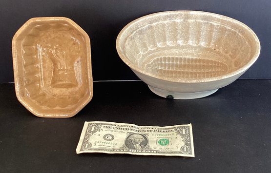 2 Antique Creamware Ceramic Gelatin Molds In Great Condition