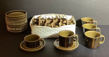 4 Coffee Cups And 12 Tea Cups With Saucers By Arabia In The Kosmos Pattern