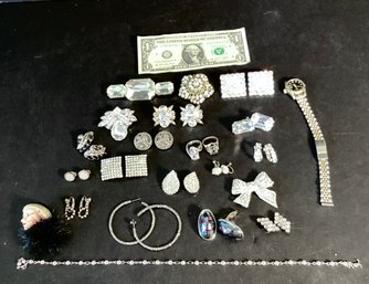 Vintage Costume Jewelry Lot # 10: 37 Piece Grouping