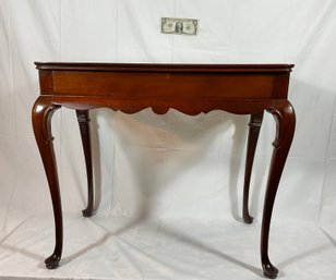 Council Of Craftsman Solid Mahogany Queene Anne Tea Table