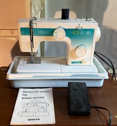 White Model # 1632 Portable Sewing Machine