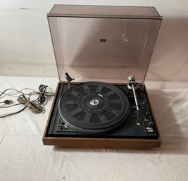 Vintage BIC MULTIPLE PLAY MANUAL TURNTABLE