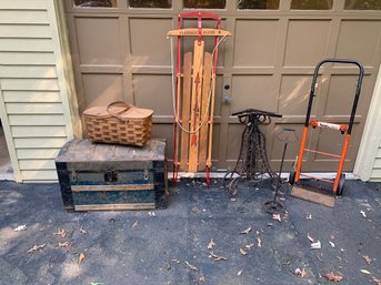 Nice Useable & Useful Lot Of Garage Finds