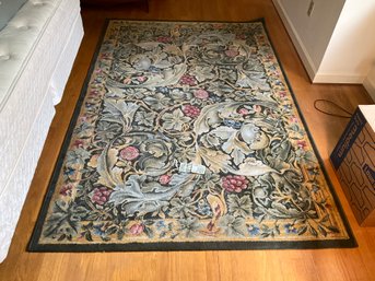 63 X 93 Contemporary Floral Carpet.