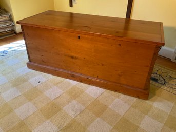 Handmade Pine Dovetailed Blanket Chest With Till Inside