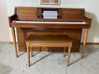 Small Wurlitzer Player Piano & Bench With 13 Music Rolls Works Great