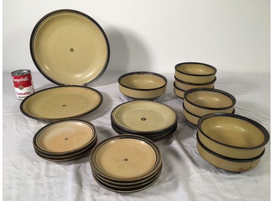 Set Of 20 Nancy Patterson Lamb Iron Mountain Studio Art Stoneware Dishes
