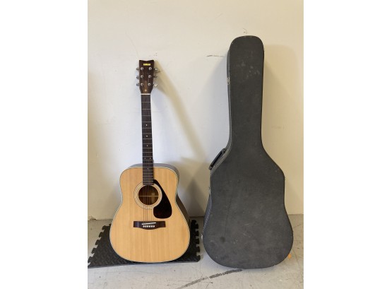 Yamaha FG-335 Acoustic Guitar