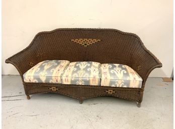 Antique 1920’ Small Wicker Sofa In Original Colors
