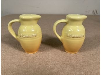 Le Creuset Stoneware Salt And Pepper Shakers Yellow/orange