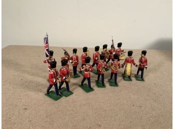 15 Vintage Hand Painted British Lead Soldier And Band