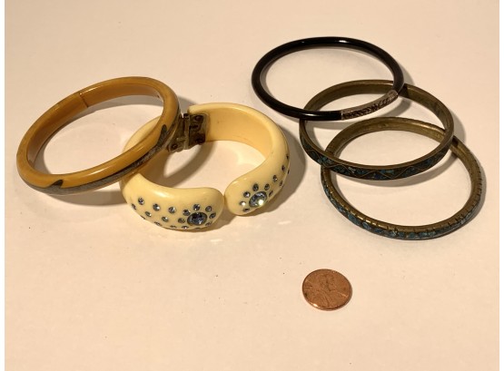 5 Vintage Ladies Bangle Bracelets Bakelite, Phenolic, Ebony, Persian Turquoise (FREE SHIPPING )
