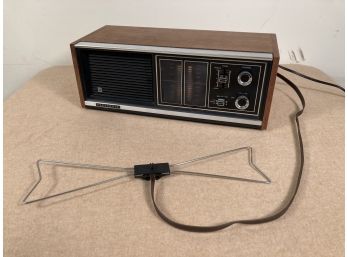 Vintage Panasonic RE-7371 FM-AM Radio Wood Case