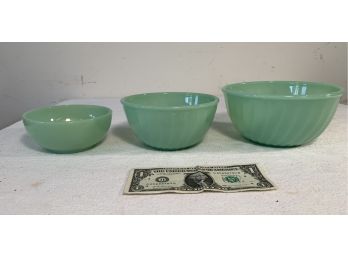 3 Vintage Jadeite Fire-king Mixing Bowls