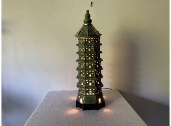 Large Pagoda Shape Asian Ceramic Lamp