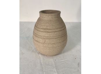 Mid Century Pottery Vase / Vessel Signed B Dahlin