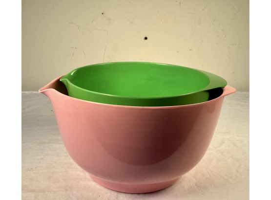 Set Of 2 Vintage Mixing Bowls, Measurements Pink 11 W X 5 H Green 9-1/2 X 5-1/2 H