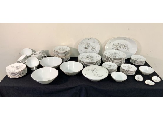 106 Pieces Of Rosenthal  BIRDS ON TREES Pattern Mid Cent Dinnerware