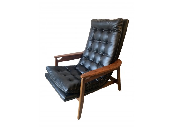 Mid-Century Milo Baughman Style Black Scoop Lounge Chair