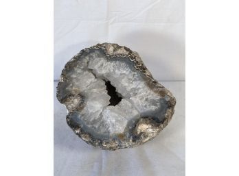 Natural Light Blue Stone Geode Crystal Agate
