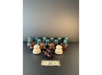 Barn Find Of Ceramic And Glass Vintage Insulators, A 19 Piece Set.
