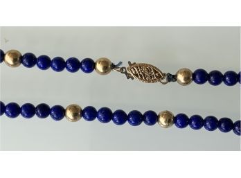 Vintage 14K Gold And Lapis Necklace