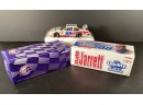 DALE JARRETT #88 QUALITY CARE / FORD CREDIT 99' TAURUS Stock Car 1/24 NASCAR.