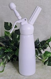 Mosa .5L Professional Whipped Cream Dispenser In White