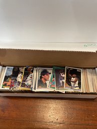 Lot Of 800 Mixed Sportcards