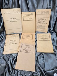 GROUPING OF WWII TRAINING MANUALS