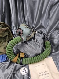 SOVIET KM-34 FLIGHT AIR FORCE OXYGEN MASK