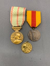 WW1 FRENCH CAMPAIGN MEDALS