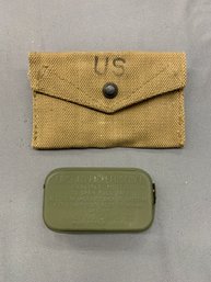 WWII BRITISH MADE CARLISLE BANDAGE POUCH W/ CARLISLE BANDAGE