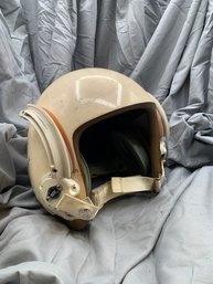 U.S. VIETNAM ERA SCOTT FLIGHT HELMET WITH BAG