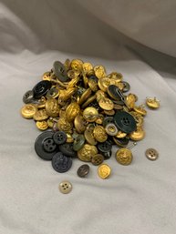 PILE OF U.S. NAVY/MARINE CORPS BUTTONS